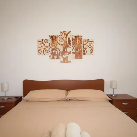 Campure Apartment *